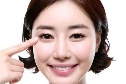 Bật mí tất tần tật những cách xóa bọng mắt không phẫu thuật cho chị em