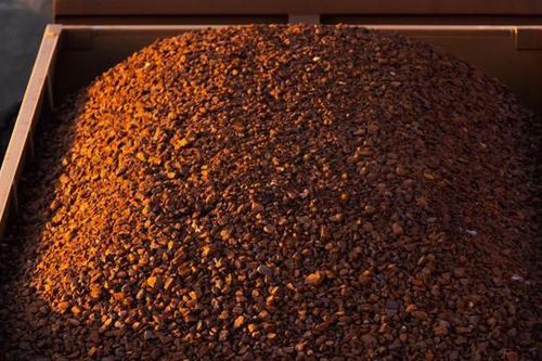 Sốt theo giá thép, giá quặng sắt tăng 10% chỉ trong vài phút đồng hồ