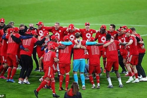 Bayern Munich đoạt Đĩa bạc lần thứ 9 liên tiếp