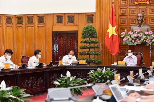 Thủ tướng Phạm Minh Chính chủ trì họp Thường trực Chính phủ về ứng phó dịch Covid-19