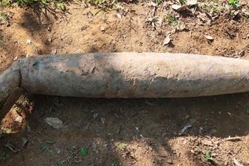 Quả bom nặng 232kg dưới móng công trình nhà văn hóa xã