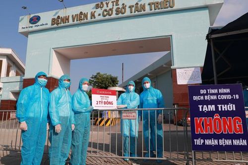 Agribank hỗ trợ 2 tỷ đồng cho Bệnh viện K - cơ sở Tân Triều