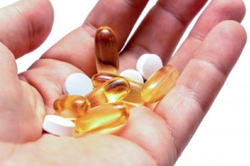 Đua nhau dùng 'thuốc bổ' trong mùa dịch: Coi chừng bổ ngửa