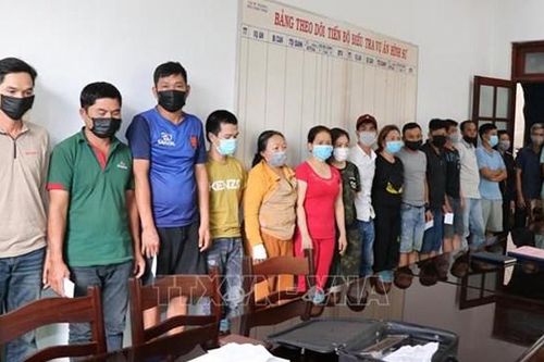 Gia Lai: Bắt quả tang 14 đối tượng xóc đĩa