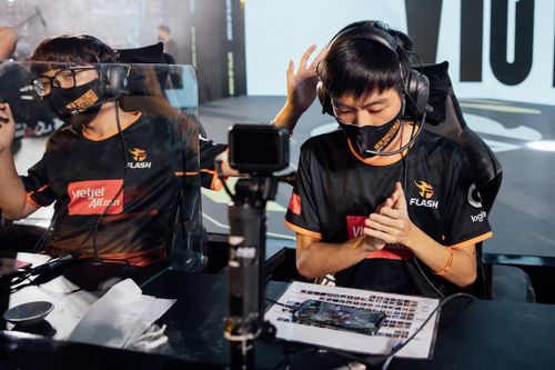 Team Flash chưa bao giờ hết thời