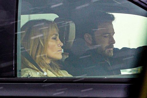 Ben Affleck và Jennifer Lopez đi nghỉ dưỡng