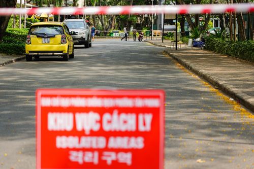 TP.HCM sẽ tăng nơi cách ly tập trung có thu phí