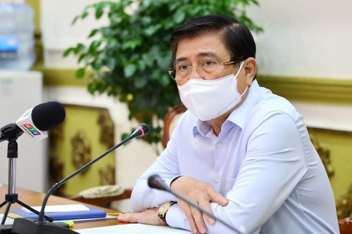 'Thủ tục kéo dài mãi, mình là doanh nghiệp có chịu được không'