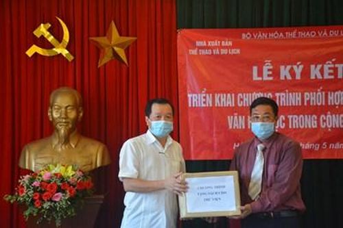 Tăng cường cung cấp xuất bản phẩm về thể thao và du lịch