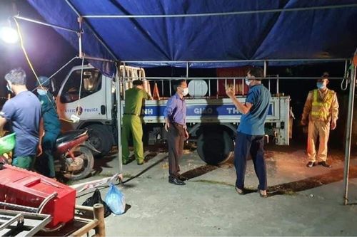 Hà Tĩnh: 1 thôn đã được dỡ bỏ lệnh phong tỏa