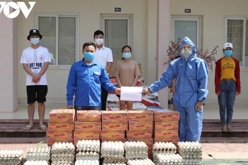 Đại sứ quán Việt Nam tại Lào tích cực bảo hộ công dân giữa đại dịch Covid-19