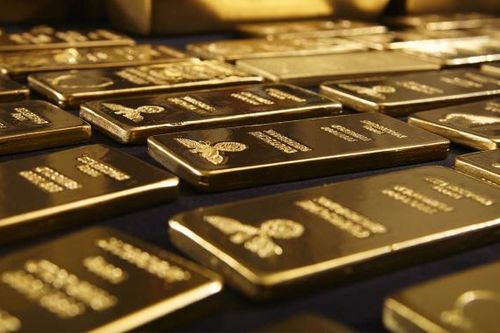 Giá vàng thế giới 11/5: Dao động quanh mức 1.835 USD