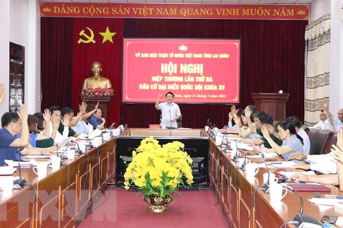 Đưa Nghị quyết Đại hội XIII của Đảng vào cuộc sống: Tiếp tục hoàn thiện thể chế thực hành dân chủ