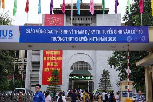 Trường THPT chuyên đầu tiên thông báo hoãn thi vào lớp 10 vì dịch COVID-19