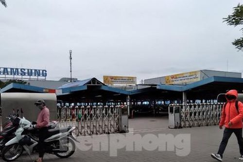 Hai công nhân mắc COVID-19, Cty Samsung xét nghiệm người liên quan trong đêm