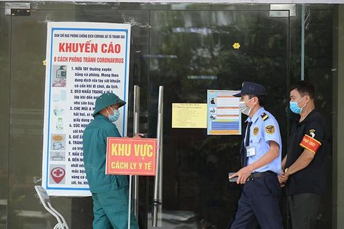 Hà Nội: Không tụ tập quá 10 người ngoài phạm vi công sở, bệnh viện
