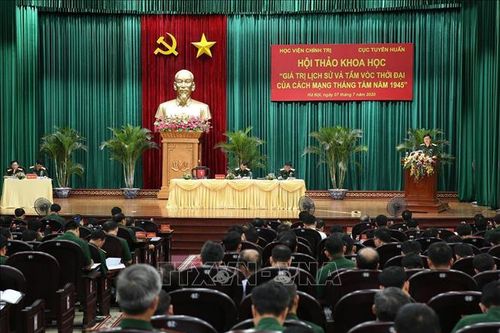 Tô thắm nét son truyền thống 75 năm ngành Tuyên huấn Quân đội