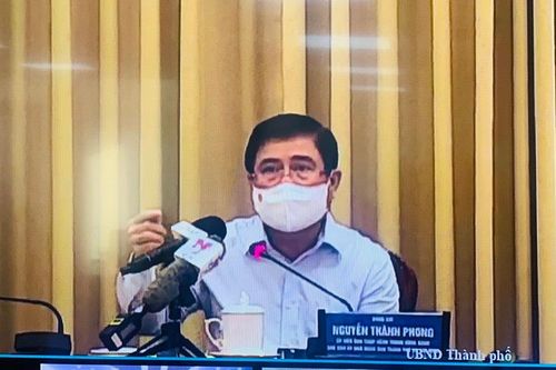 TP Hồ Chí Minh nhận diện 6 nguy cơ lây lan dịch bệnh COVID-19