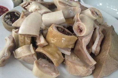 4 điều đại kỵ khi ăn lòng lợn chớ phạm kẻo nuôi cả ổ vi khuẩn, rước bệnh vào người