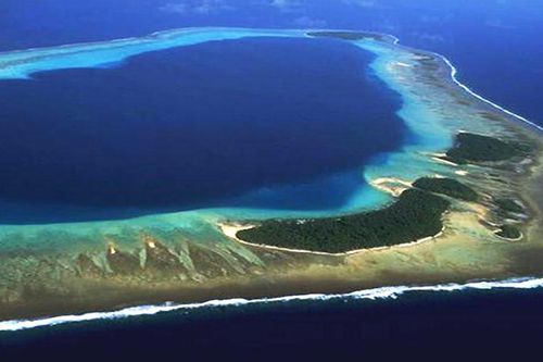 Hai phe Tổng thống và Phó Tổng thống Philippines khẩu chiến về 'ai dâng lãnh thổ cho Trung Quốc'