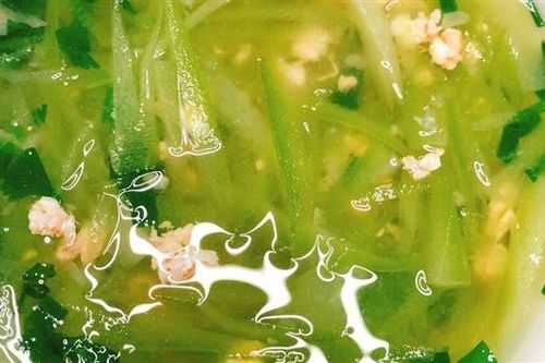 Món ngon mỗi ngày: Canh bí xanh nấu tôm tươi