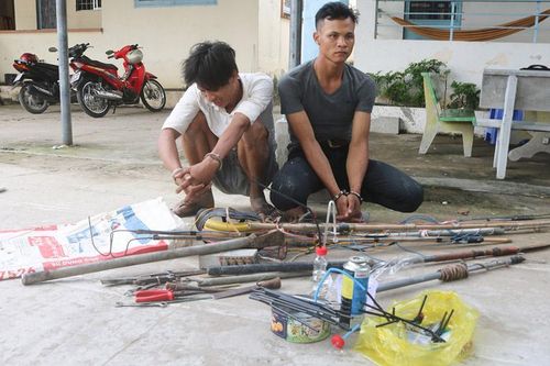 Công an xã An Hòa bắt 2 đối tượng sử dụng trái phép chất ma túy