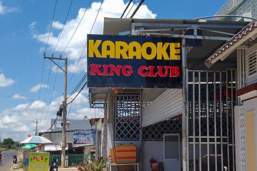 Phát hiện quán karaoke lén lút hoạt động