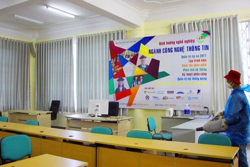 Trường Đại học Đà Lạt chuyển hình thức giảng dạy trực tuyến từ ngày 12/5