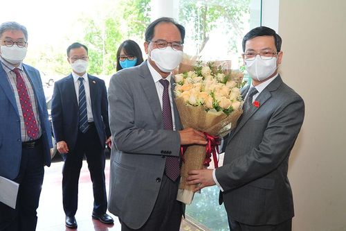 Chủ tịch UBND tỉnh Nguyễn Văn Sơn tiếp và làm việc với Đại sứ đặc mệnh toàn quyền Hàn Quốc tại Việt Nam