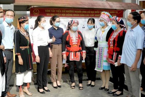 Ứng cử viên đại biểu HĐND tỉnh khóa XIX nhiệm kỳ 2021 - 2026 tiếp xúc cử tri