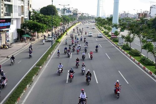 Những lỗi xe máy người dân hay mắc phải: Mức phạt mới nhất năm 2021