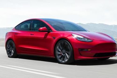 Tesla và bản 'hồ sơ Trung Quốc'