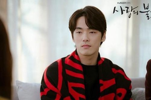 Kim Jung Hyun công khai tình trạng sức khỏe, kiện công ty cũ cố tình tung tin sai lệch