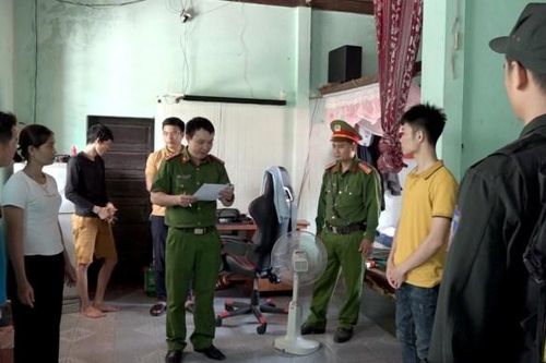 Quảng Bình: Phá đường dây đánh bạc tinh vi qua mạng với số tiền hơn 15 tỷ đồng