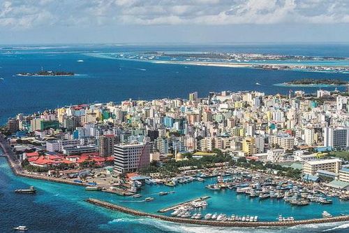 Maldives ngừng cấp thị thực cho khách từ các nước Nam Á