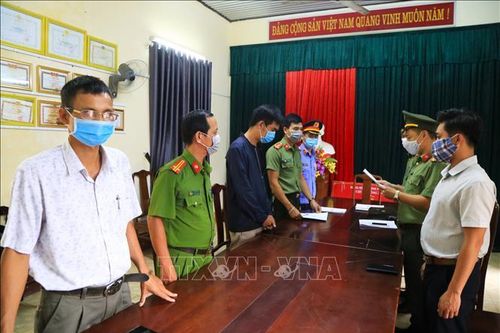 Bắt tạm giam hai đối tượng tổ chức cho người nhập cảnh trái phép