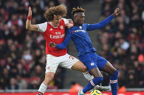 Tâm điểm Chelsea - Arsenal