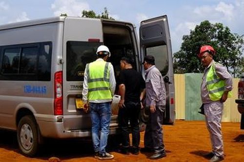 Phát hiện hàng trăm công nhân Trung Quốc lao động chui