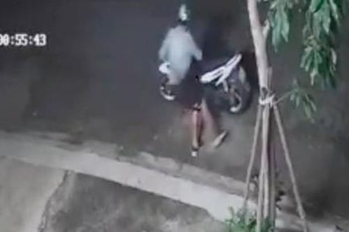 Tài xế GrabBike chở khách từ Bình Dương về Sài Gòn, bị đánh rồi cướp xe
