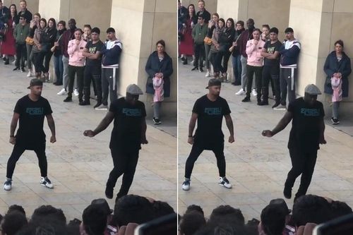 Màn nhảy 'bá đạo' của nam vũ công khiến khán giả phấn khích