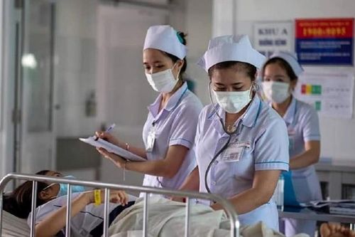 Cổ vũ lực lượng điều dưỡng tiếp tục nỗ lực chống dịch