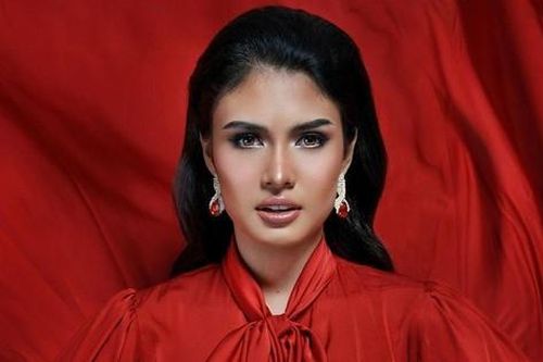 Bị ngã xuống bể bơi khi chụp ảnh, Hoa hậu Philippines vẫn được đánh giá cao hơn Khánh Vân