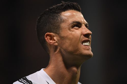 Đồng đội bức xúc vì Ronaldo có nhiều đặc quyền