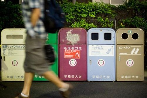 Vì sao Nhật Bản ít thùng rác?