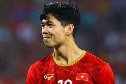 Công Phượng đá tiền vệ hay tiền đạo?