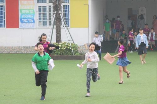 Hà Nội sẽ cho học sinh kiểm tra định kỳ trực tiếp khi đi học trở lại