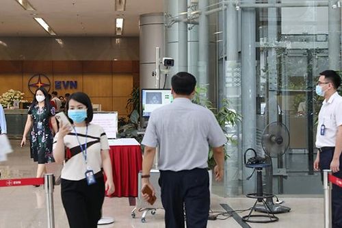 Chủ tịch Hà Nội: Công an thành phố cần điều tra ca bệnh là Giám đốc Hacinco