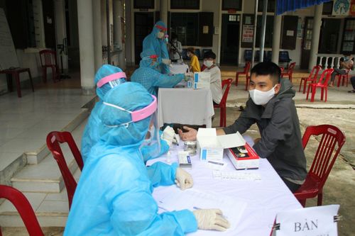 CDC Quảng Trị được khẳng định các trường hợp dương tính với SARS-CoV-2