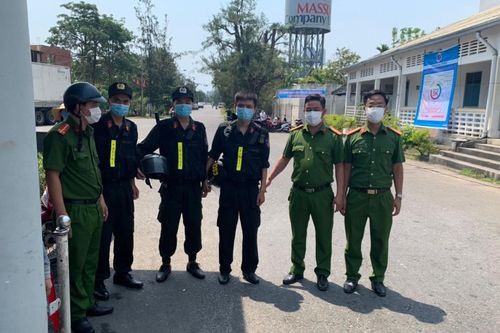 Tăng cường cán bộ chiến sĩ cho các điểm cách ly