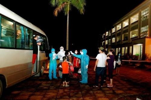 Nhiều giáo viên, học sinh ở Vĩnh Phúc phải cách ly tập trung tại trường
